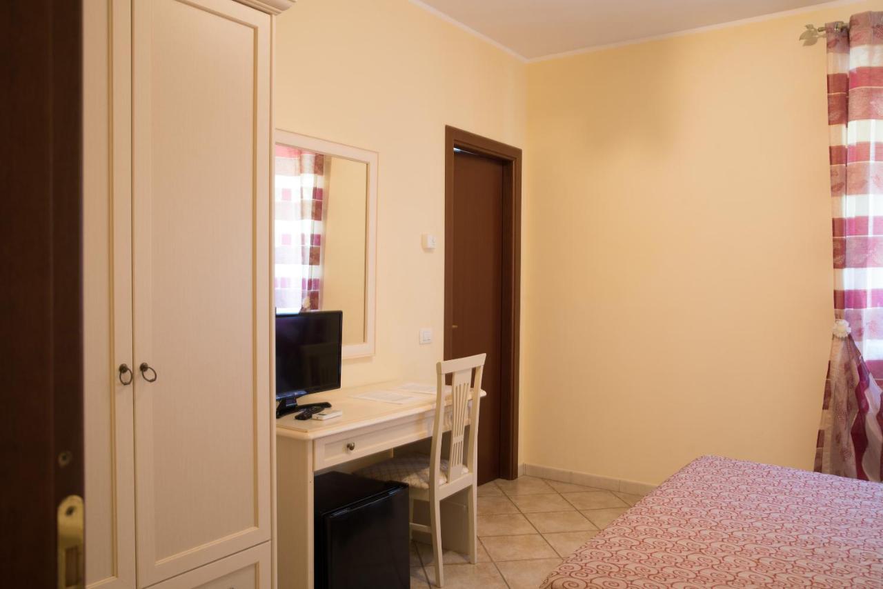 L'Infinito Bed & Breakfast Carbognano ภายนอก รูปภาพ