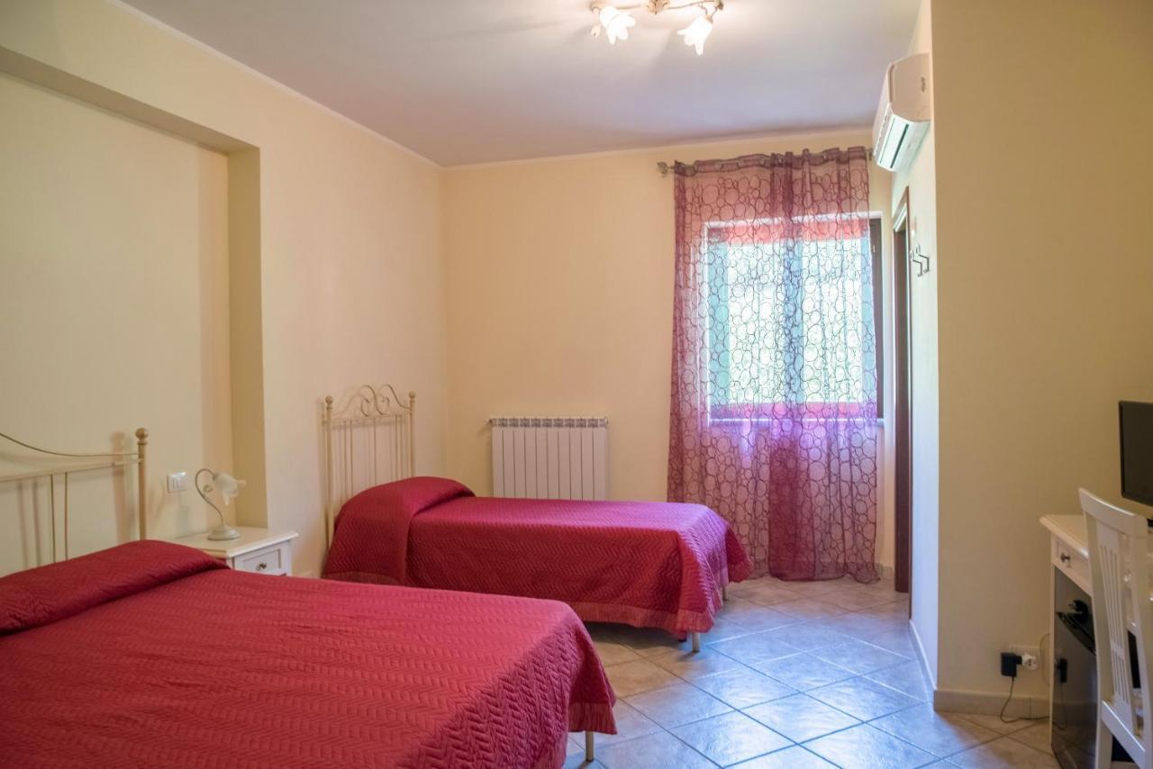 L'Infinito Bed & Breakfast Carbognano ภายนอก รูปภาพ