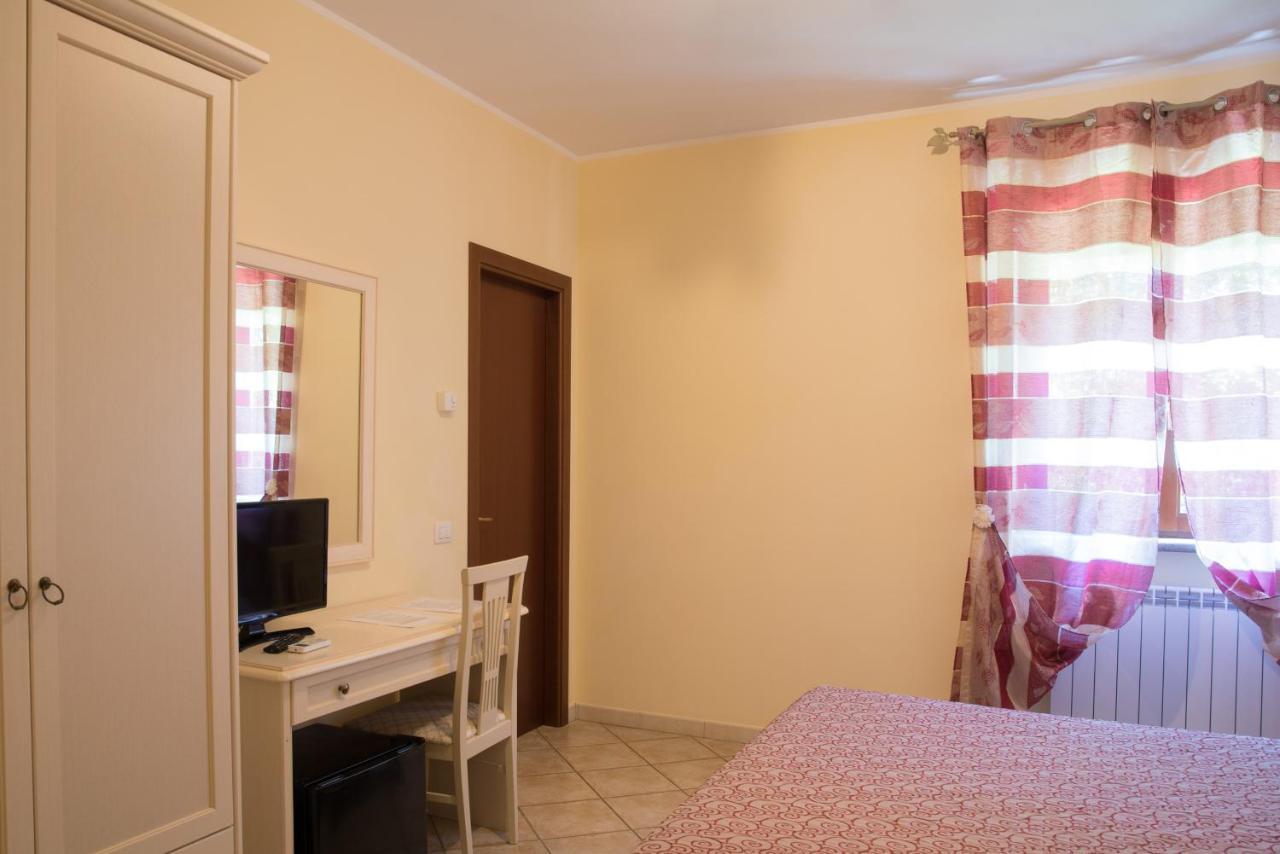 L'Infinito Bed & Breakfast Carbognano ภายนอก รูปภาพ